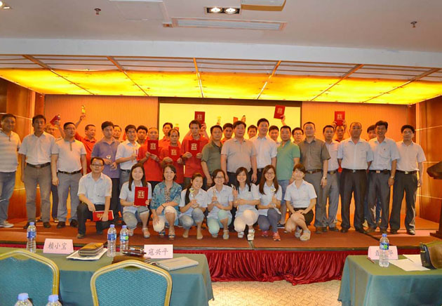 全體捷瑪獲獎(jiǎng)人合影 全體捷瑪獲獎(jiǎng)人合影