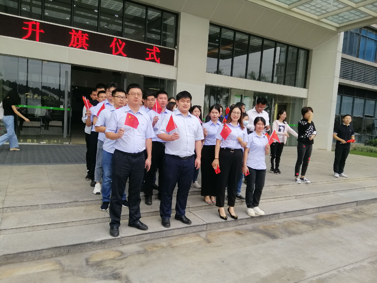 升旗儀式.jpg 升旗儀式.jpg